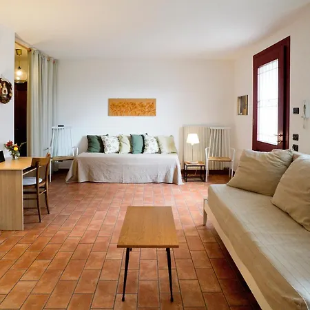 Il Portico Apartment Crespano del Grappa